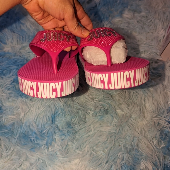 Nwt Juicy couture fuchsia Juicy Sandy sandals - Picture 16 of 16